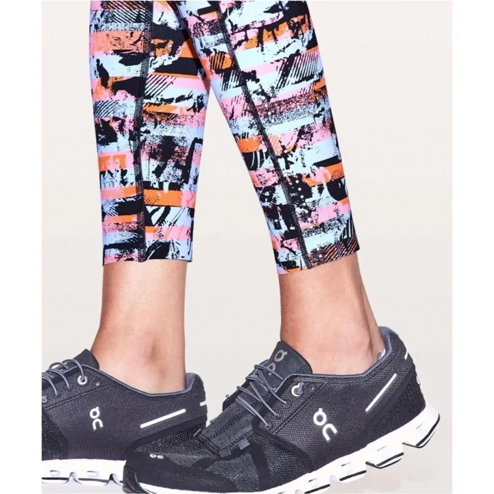Lululemon athletica Women's Fast and Free leggings in Inversion Multi Size 6